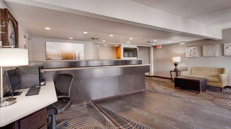 SureStay by Best Western Miles City Lobby