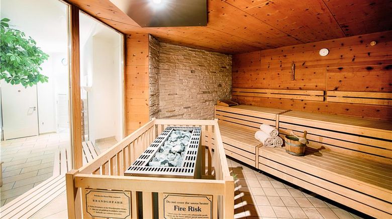 <b>Hotel SchreiberHof Spa</b>. Images powered by <a href="https://iceportal.shijigroup.com/" title="IcePortal" target="_blank">IcePortal</a>.