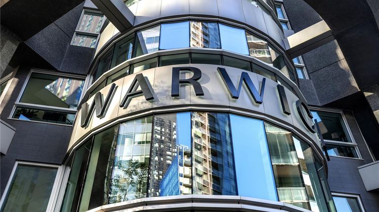 Warwick Le Crystal Montreal Exterior