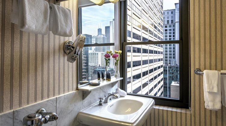 Warwick Allerton Hotel Chicago Suite