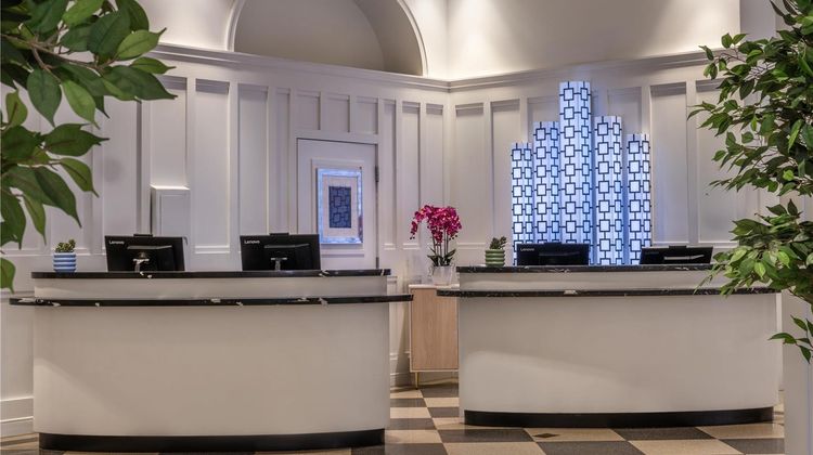 Warwick Allerton Hotel Chicago Lobby