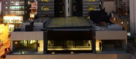 Warwick Stone 55 Hotel Exterior