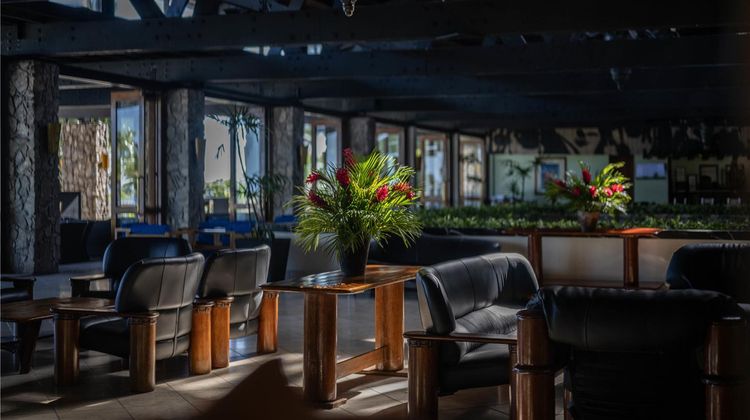 Warwick Fiji Lobby