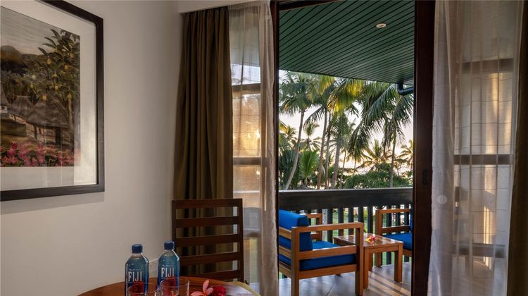 Warwick Fiji Other