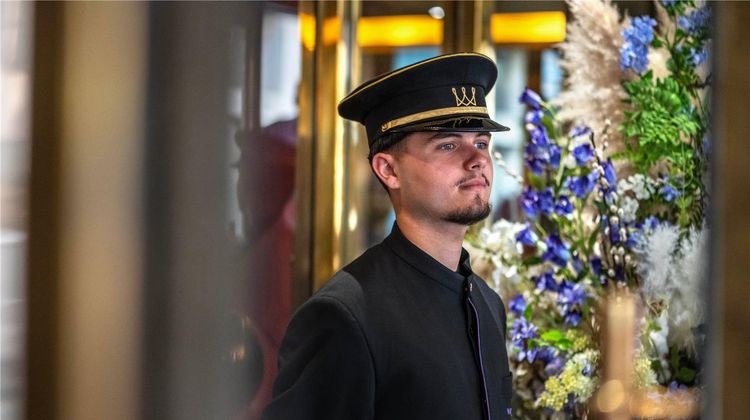 Warwick Paris Lobby