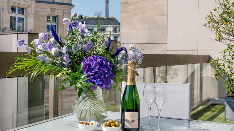 Warwick Paris Other
