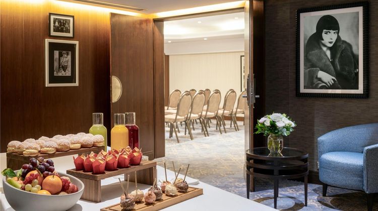 Warwick Paris Meeting