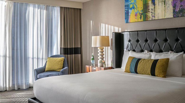 <b>Warwick Seattle Hotel Suite</b>. Images powered by <a href="https://iceportal.shijigroup.com/" title="IcePortal" target="_blank">IcePortal</a>.
