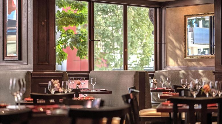 <b>Warwick Seattle Hotel Restaurant</b>. Images powered by <a href="https://iceportal.shijigroup.com/" title="IcePortal" target="_blank">IcePortal</a>.