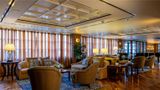 <b>Warwick Denver Hotel Lobby</b>. Images powered by <a href="https://iceportal.shijigroup.com/" title="IcePortal" target="_blank">IcePortal</a>.