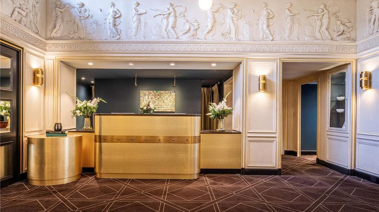 Hotel Barsey by Warwick Lobby