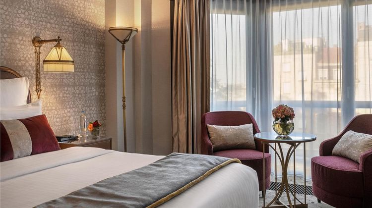 Hotel Barsey by Warwick Room