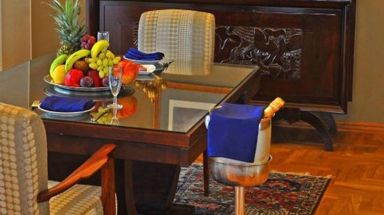 Warwick Palm Beach Hotel Suite