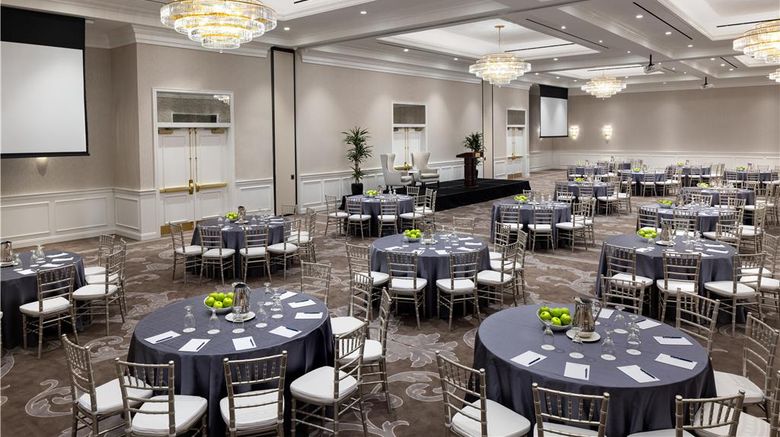<b>Warwick Melrose - Dallas Ballroom</b>. Images powered by <a href="https://iceportal.shijigroup.com/" title="IcePortal" target="_blank">IcePortal</a>.