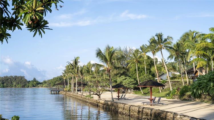 Warwick Le Lagon Resort & Spa Beach