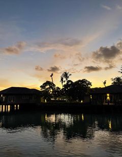 Warwick Le Lagon Resort & Spa