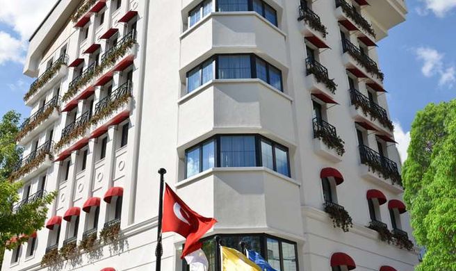 Warwick Ankara Exterior