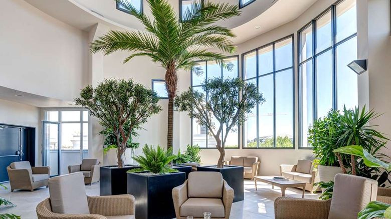 <b>Zenitude Hotel Fluvia, Toulouse Lobby</b>. Images powered by <a href="https://iceportal.shijigroup.com/" title="IcePortal" target="_blank">IcePortal</a>.