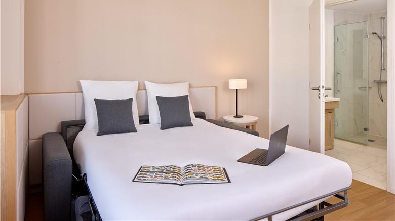 <b>Zenitude Hotel Fluvia, Toulouse Room</b>. Images powered by <a href="https://iceportal.shijigroup.com/" title="IcePortal" target="_blank">IcePortal</a>.