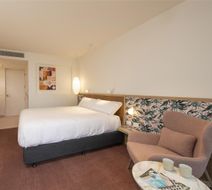 Kar-Rama Motor Inn Room