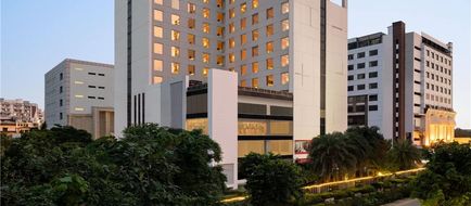 Ramada Ghaziabad Vasundhara Exterior