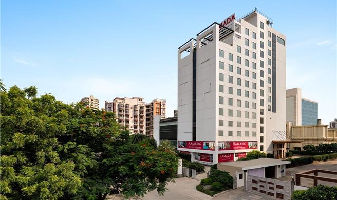 Ramada Ghaziabad Vasundhara Exterior