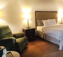 Travelodge by Wyndham Oakley Room