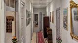 <b>Hotel Richelieu Lobby</b>. Images powered by <a href="https://iceportal.shijigroup.com/" title="IcePortal" target="_blank">IcePortal</a>.