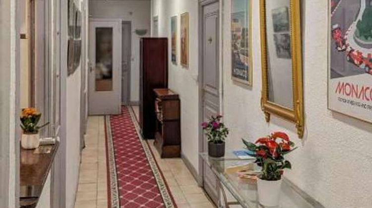 Hotel Richelieu Lobby
