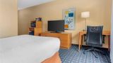 <b>Sleep inn & Suites Pensacola Room</b>. Images powered by <a href="https://iceportal.shijigroup.com/" title="IcePortal" target="_blank">IcePortal</a>.