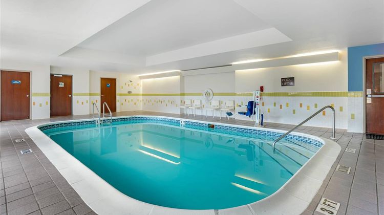 Sleep inn & Suites Pensacola Pool