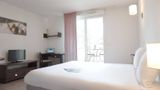 Comfort Aparthotel Six-Fours Room