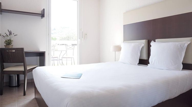 Comfort Aparthotel Six-Fours Room
