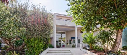 Comfort Aparthotel Six-Fours Exterior