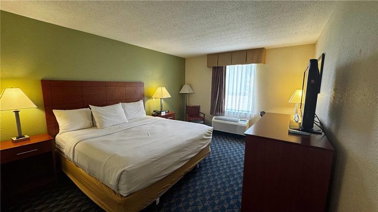 <b>Deluxe Inn Wytheville Room</b>. Images powered by <a href="https://iceportal.shijigroup.com/" title="IcePortal" target="_blank">IcePortal</a>.