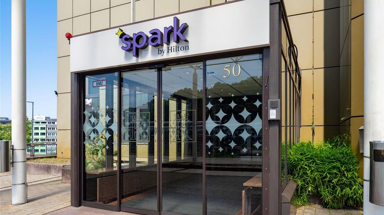 Spark by Hilton Wuppertal City Centre Exterior
