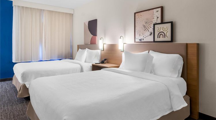 Spark by Hilton Houston Galleria Room