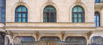 Palazzo Donizetti Hotel Exterior