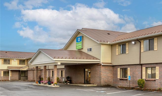 SureStay by Best Western Massena Exterior