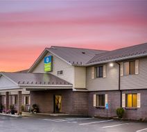 SureStay by Best Western Massena Exterior