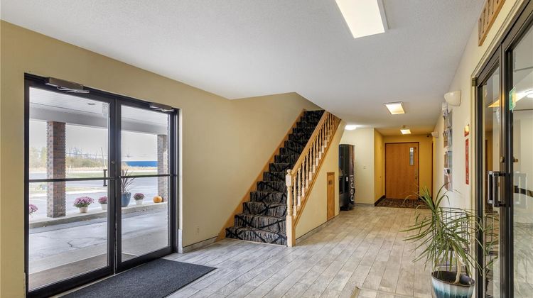 SureStay by Best Western Massena Lobby