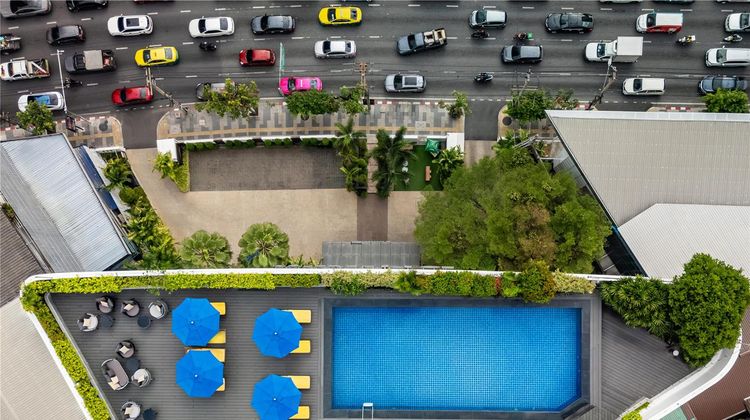 NH Bangkok Asoke Exterior