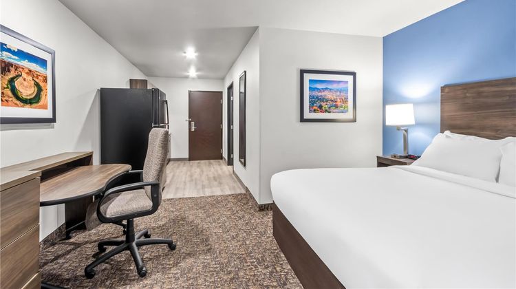 Sonesta Simply Suites Avondale Room
