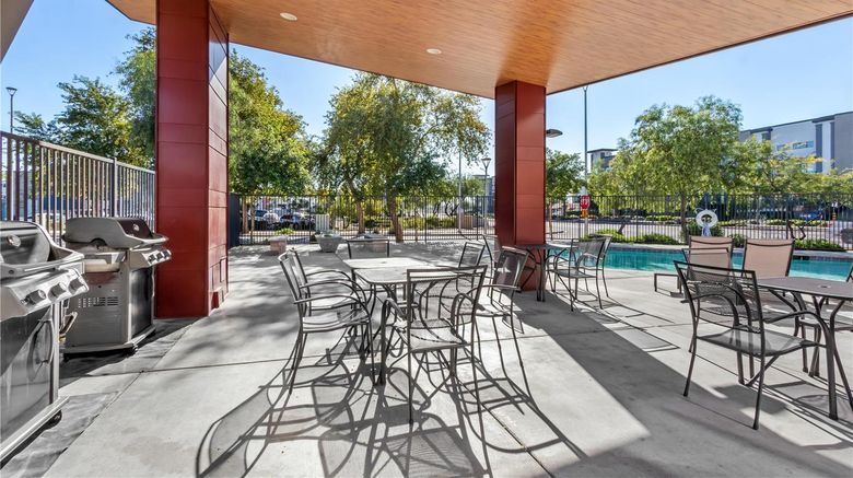 <b>Sonesta Simply Suites Avondale Other</b>. Images powered by <a href="https://iceportal.shijigroup.com/" title="IcePortal" target="_blank">IcePortal</a>.