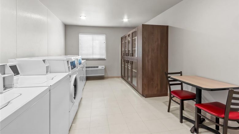 <b>Sonesta Simply Suites Avondale Other</b>. Images powered by <a href="https://iceportal.shijigroup.com/" title="IcePortal" target="_blank">IcePortal</a>.