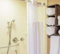 Little Missouri Inn & Suites New Town Room