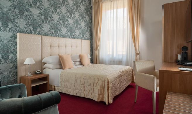Hotel Rossini Room