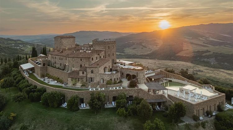 Castello di Velona Exterior