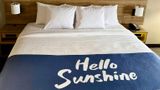 <b>Days Inn by Wyndham Lincoln Room</b>. Images powered by <a href="https://iceportal.shijigroup.com/" title="IcePortal" target="_blank">IcePortal</a>.