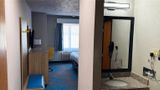 <b>Days Inn by Wyndham Lincoln Room</b>. Images powered by <a href="https://iceportal.shijigroup.com/" title="IcePortal" target="_blank">IcePortal</a>.